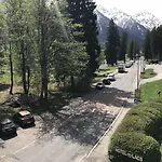 Des Lacs Hotel