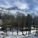 Des Lacs Hotell 2*