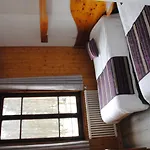 Des Lacs Otel