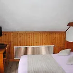 Otel Des Lacs 2*